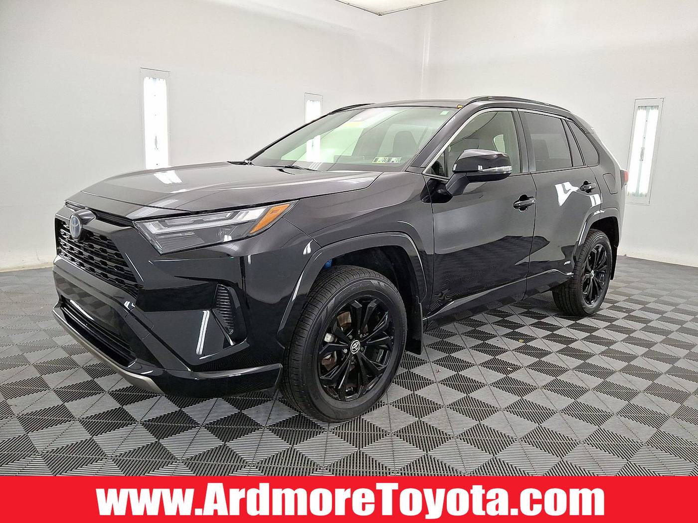 2023 Toyota RAV4 Hybrid SE — SUV — 19,834 mi — Ardmore, PA