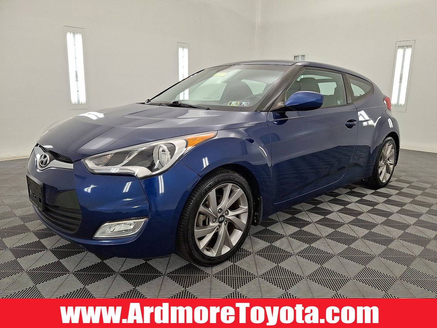 2017 Hyundai Veloster Base — Hatchback — 35,173 mi — Ardmore, PA