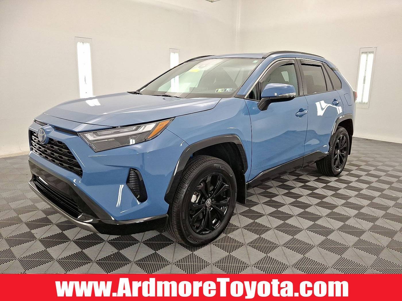 2024 Toyota RAV4 Hybrid SE — SUV — 11,848 mi — Ardmore, PA
