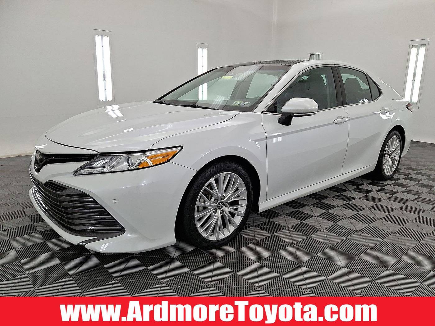 2018 Toyota Camry XLE V6 — Sedan — 37,273 mi — Ardmore, PA