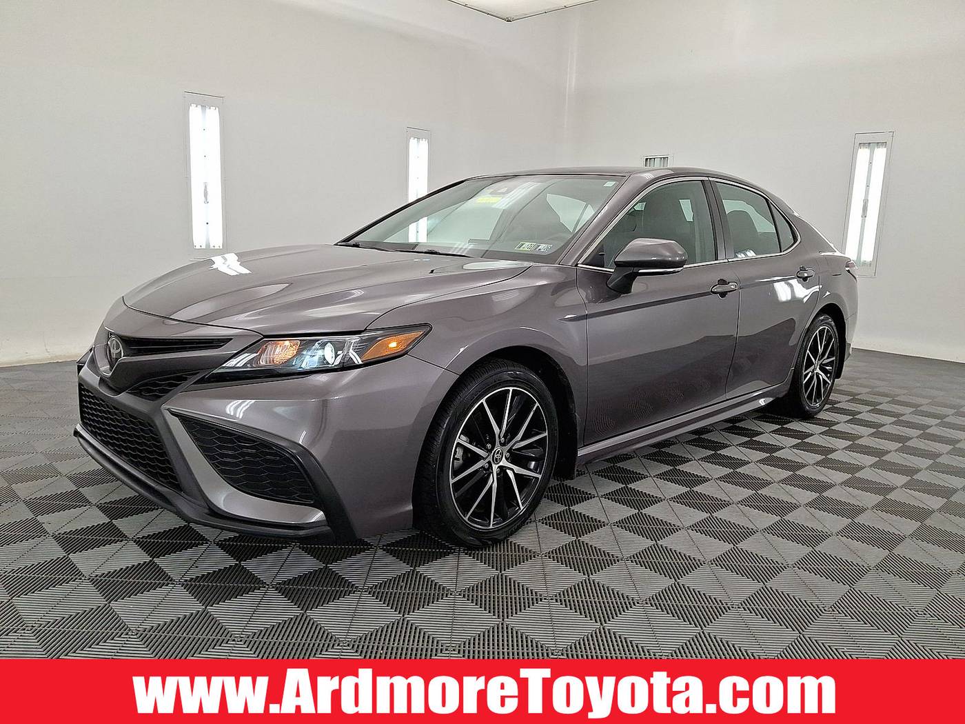 2023 Toyota Camry SE — Sedan — 17,118 mi — Ardmore, PA