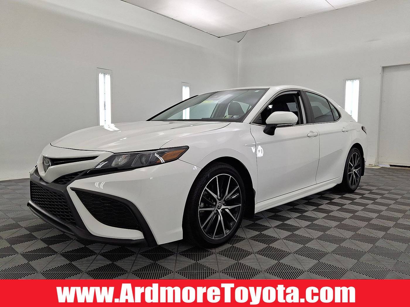 2022 Toyota Camry SE — Sedan — 18,090 mi — Ardmore, PA