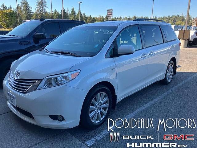 2017 Toyota Sienna XLE — Minivan — 99,625 mi — Coeur d'Alene, ID