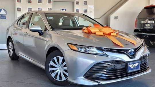 2020 Toyota Camry Hybrid LE — Sedan — 39,219 mi — Hayward, CA