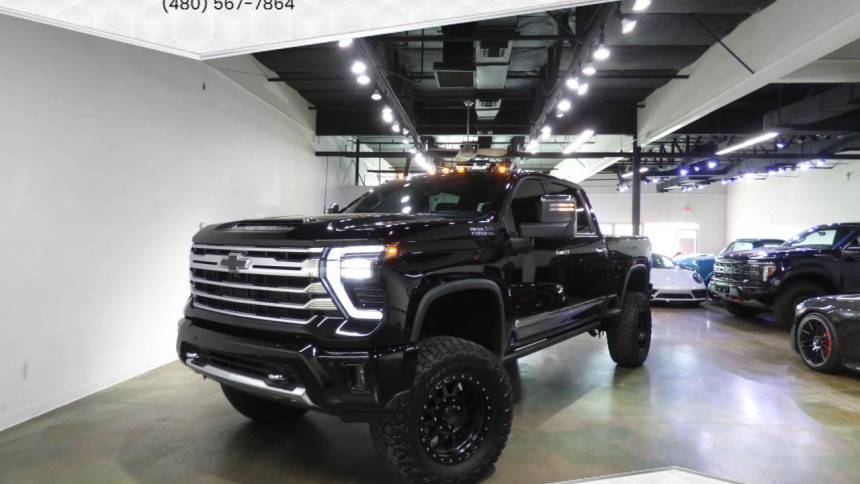 2024 Chevrolet Silverado 3500HD High Country — Pickup Truck — 11,550 mi — Scottsdale, AZ