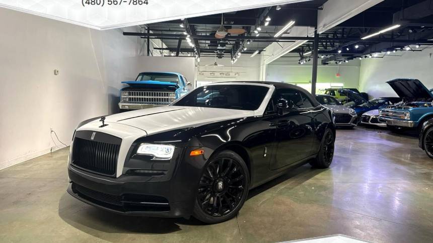 2018 Rolls-Royce Dawn Base