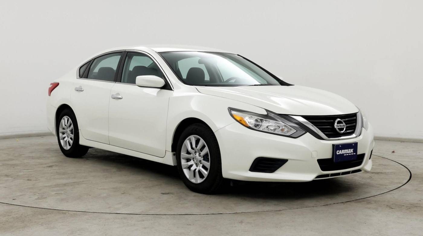 2017 Nissan Altima 2.5 — Sedan — 91,381 mi — Roanoke, VA