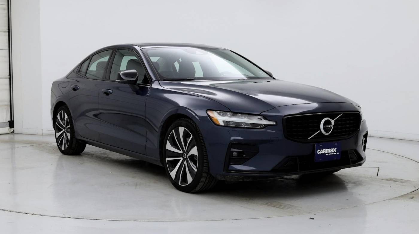 2022 Volvo S60 Momentum — Sedan — 4,472 mi — Roanoke, VA
