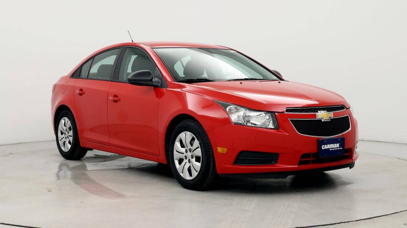 2014 Chevrolet Cruze LS — Sedan — 28,194 mi — Springfield, MO