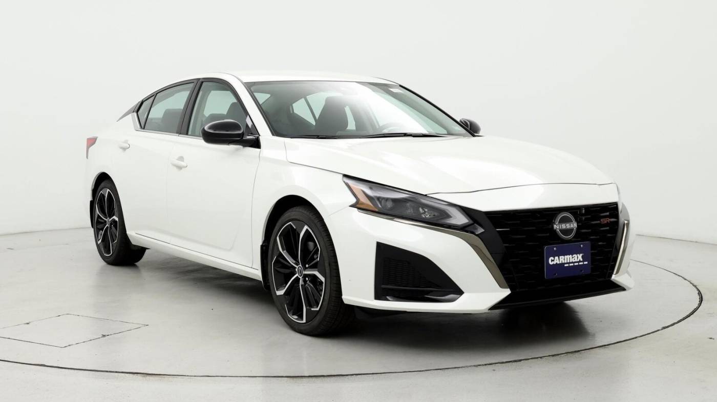2023 Nissan Altima SR — Sedan — 1,936 mi — Springfield, MO