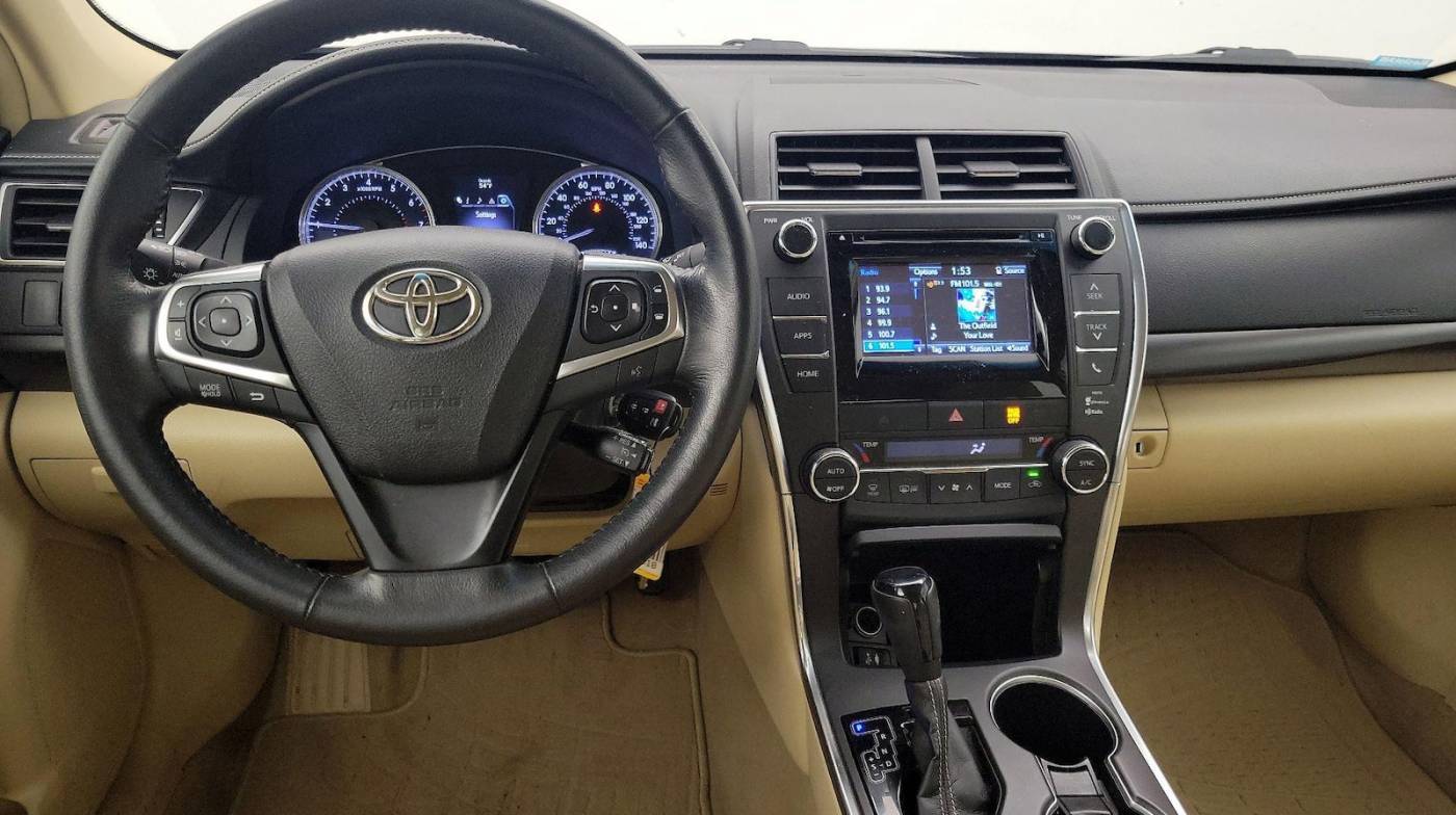 2015 Toyota Camry XLE — Sedan — 42,582 mi — Jacksonville, NC