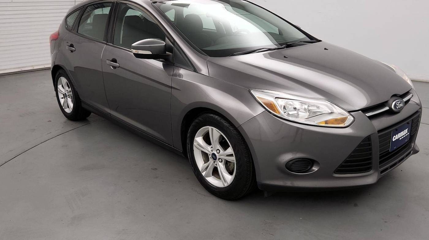 2014 Ford Focus SE — Hatchback — 44,344 mi — Jacksonville, NC