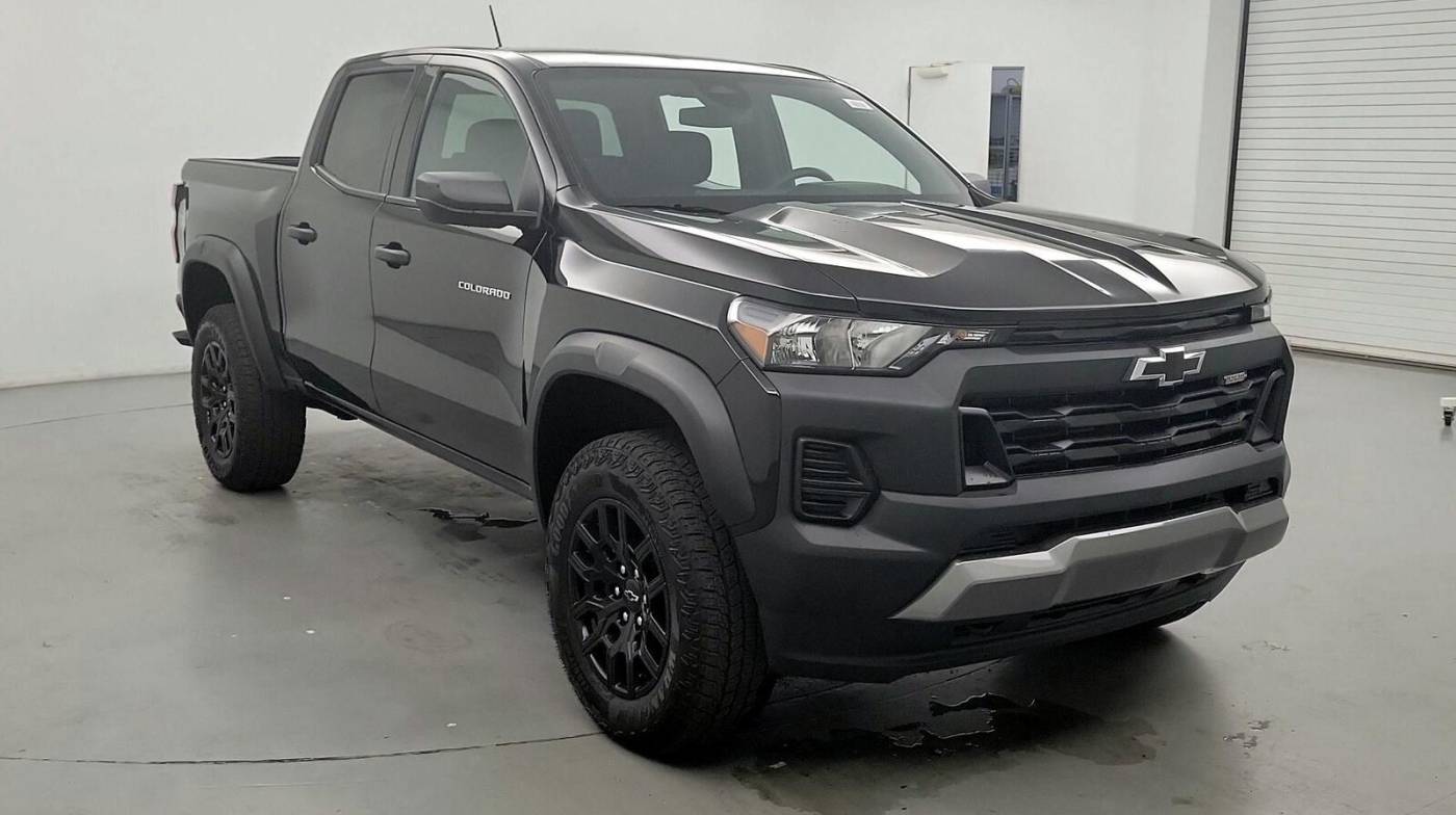2023 Chevrolet Colorado Trail Boss — Pickup Truck — 2,097 mi — Jacksonville, NC