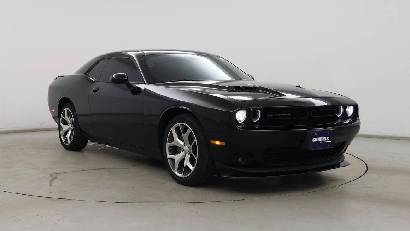 2016 Dodge Challenger SXT Plus