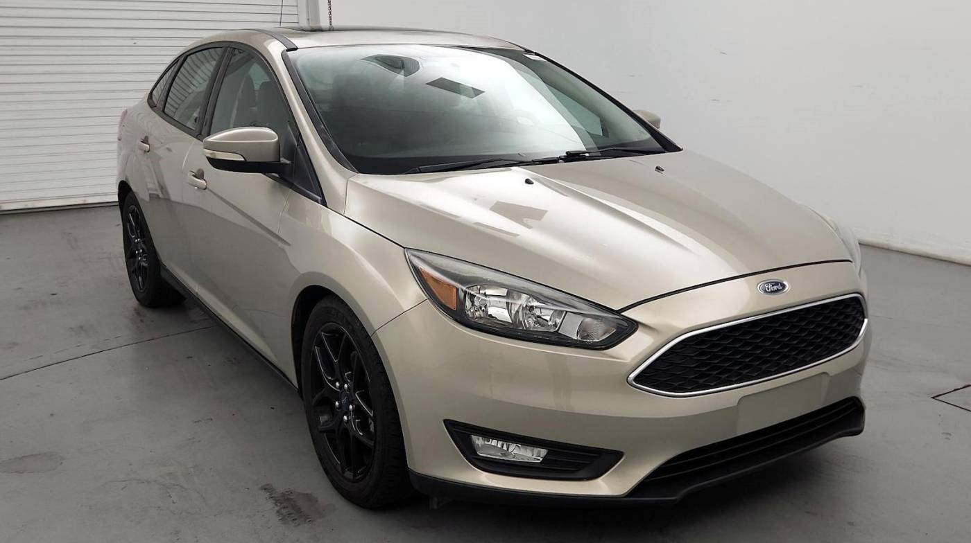 2016 Ford Focus SE — Sedan — 43,187 mi — Jacksonville, NC