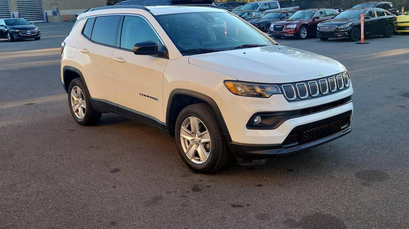 2022 Jeep Compass Latitude — SUV — 24,217 mi — Jacksonville, NC