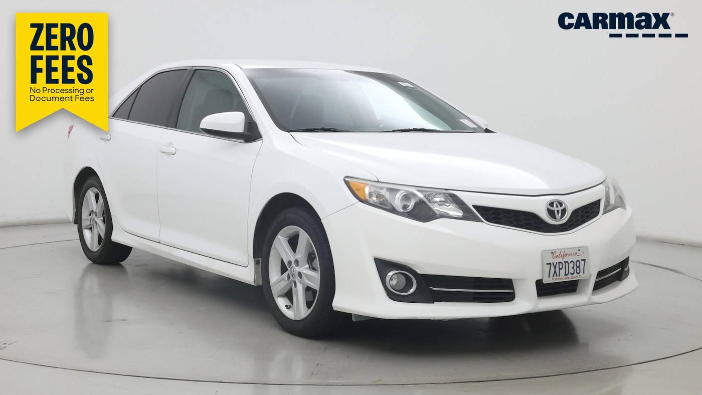 2014 Toyota Camry SE