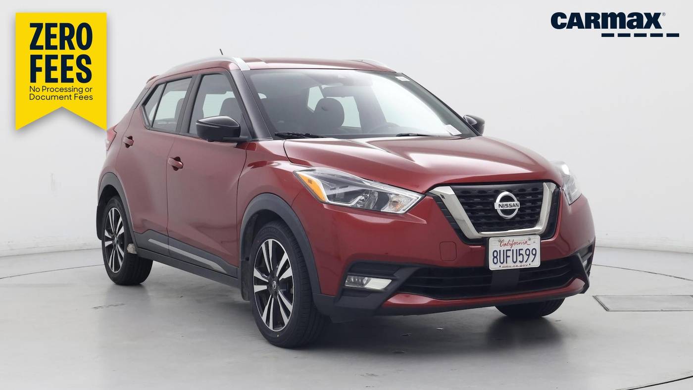 2020 Nissan Kicks SR