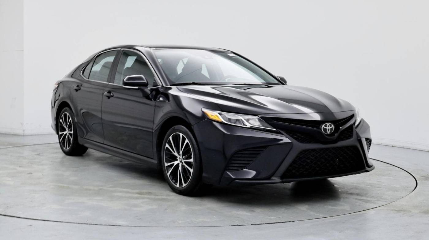 2020 Toyota Camry SE — Sedan — 26,394 mi — Ocala, FL