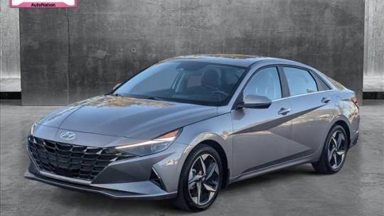 2023 Hyundai Elantra Limited — Sedan — 19,853 mi — Littleton, CO