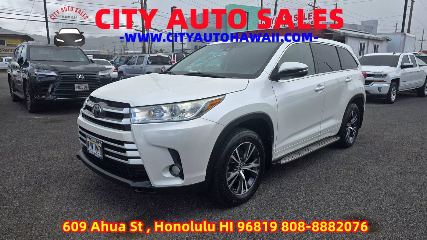 2017 Toyota Highlander LE V6 — SUV — 162,400 mi — Honolulu, HI