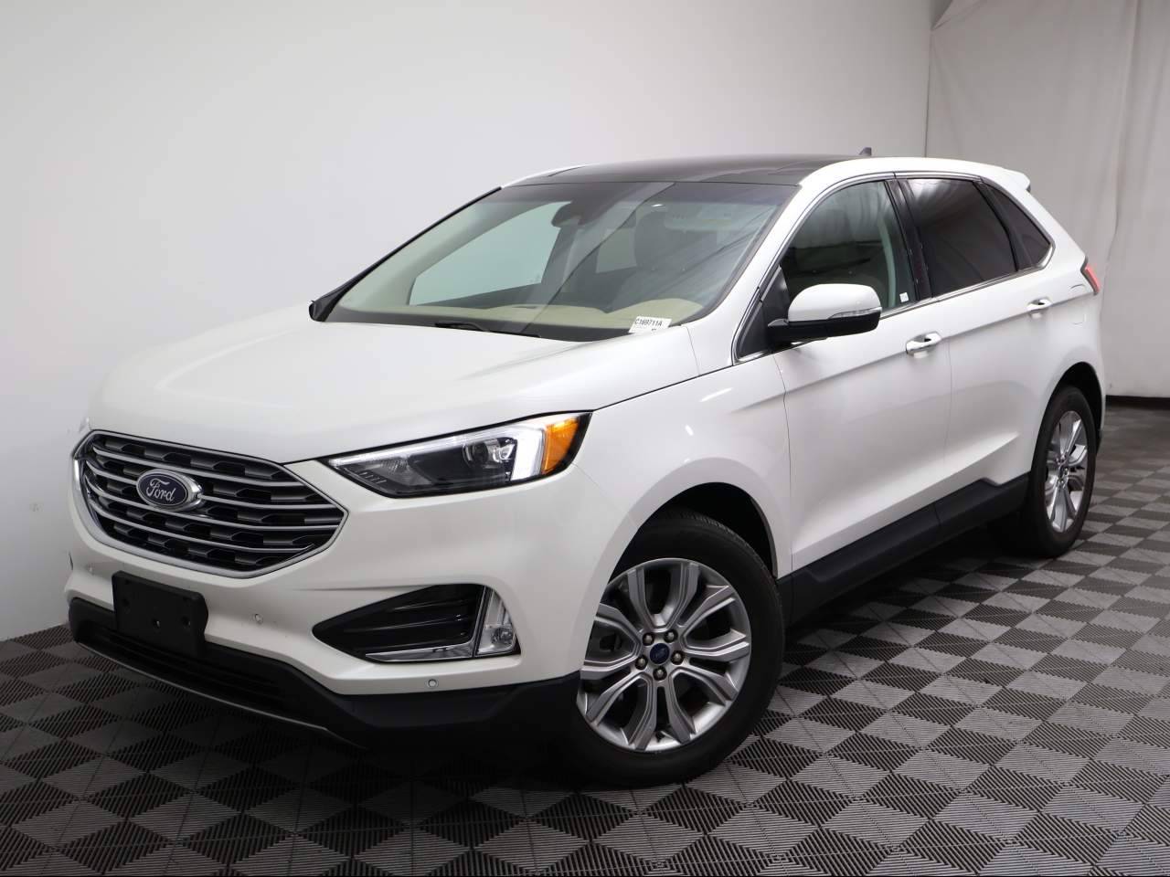 2022 Ford Edge Titanium — SUV — 26,173 mi — Yuma, AZ