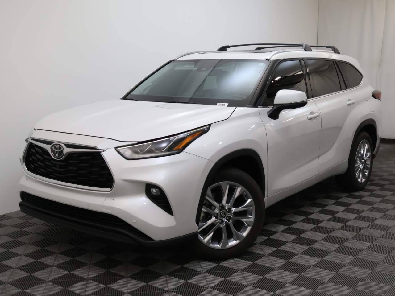 2024 Toyota Highlander Limited — SUV — 23,669 mi — Yuma, AZ