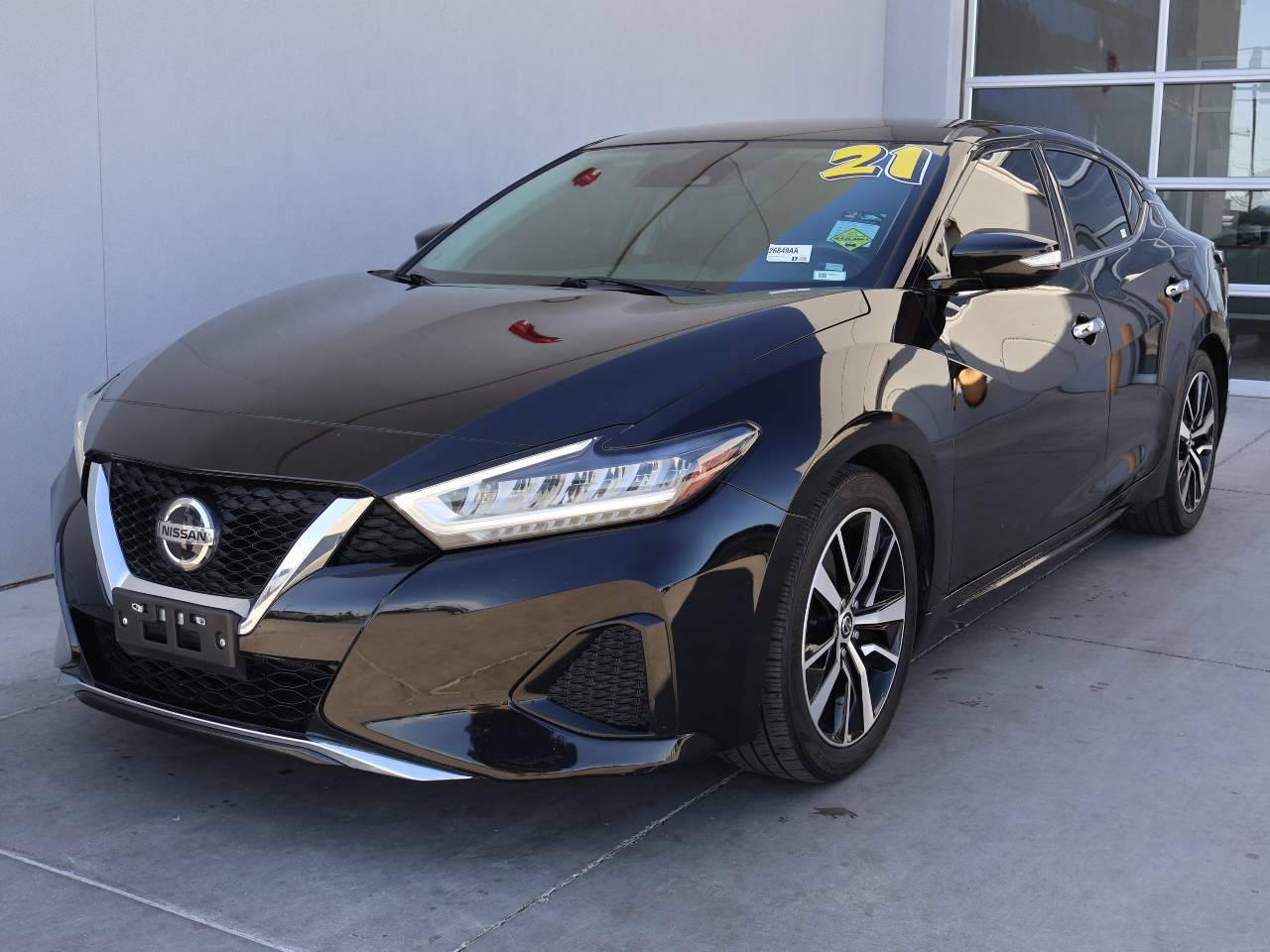 2021 Nissan Maxima SV — Sedan — 77,365 mi — Yuma, AZ