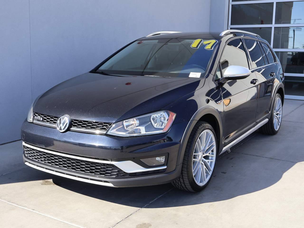 2017 Volkswagen Golf Alltrack S — Wagon — 120,120 mi — Yuma, AZ