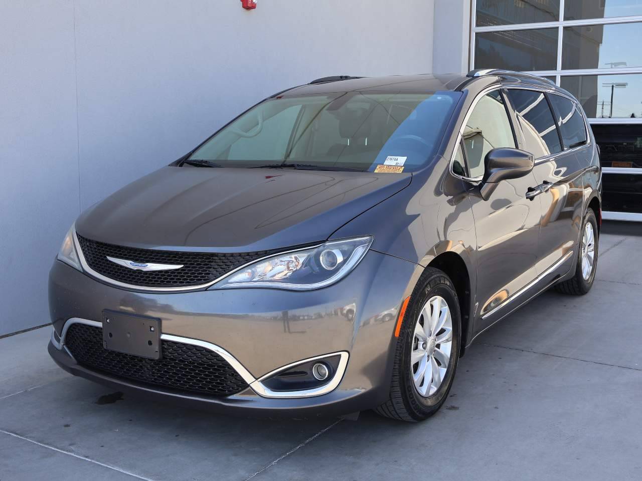 2018 Chrysler Pacifica Touring L — Minivan — 78,391 mi — Yuma, AZ