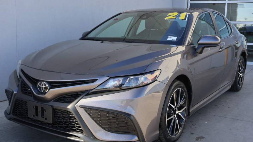2021 Toyota Camry SE Nightshade — Sedan — 33,661 mi — Yuma, AZ