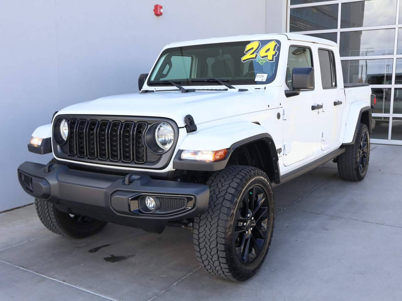 2024 Jeep Gladiator Sport — Pickup Truck — 10,747 mi — Yuma, AZ