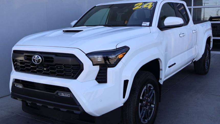 2024 Toyota Tacoma TRD Sport — Pickup Truck — 1,098 mi — Yuma, AZ