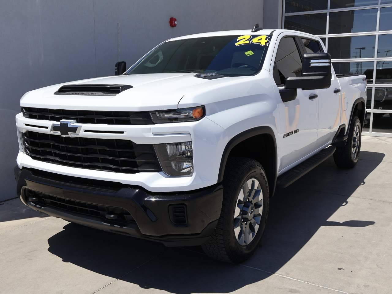 2024 Chevrolet Silverado 2500HD Custom — Pickup Truck — 10,080 mi — Yuma, AZ