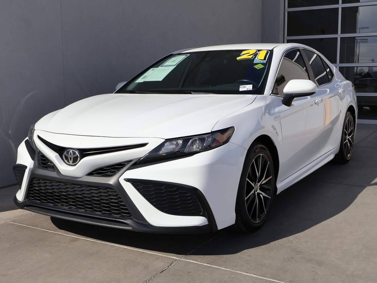 2021 Toyota Camry SE — Sedan — 59,835 mi — Yuma, AZ