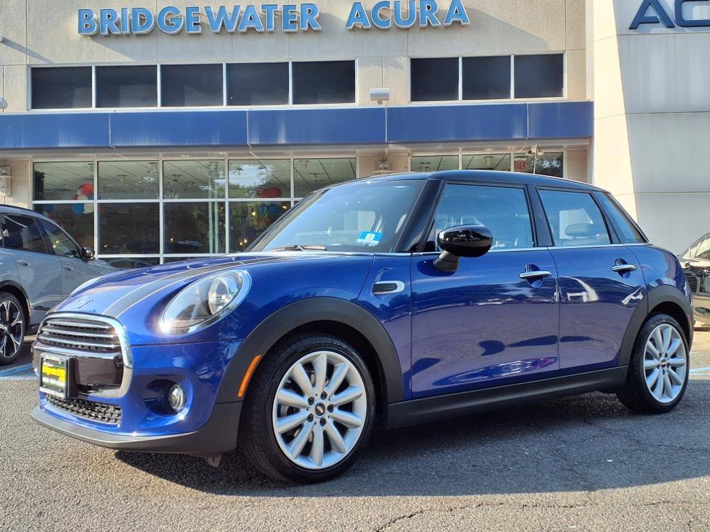 2020 MINI Hardtop Cooper — Hatchback — 33,393 mi — Bridgewater, NJ