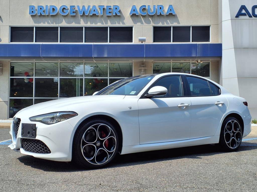 2022 Alfa Romeo Giulia Ti — Sedan — 33,884 mi — Bridgewater, NJ