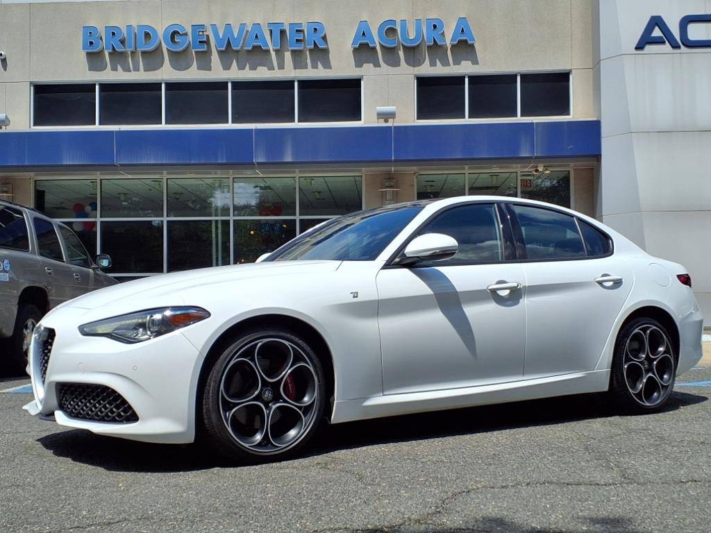 2022 Alfa Romeo Giulia Ti — Sedan — 45,281 mi — Bridgewater, NJ