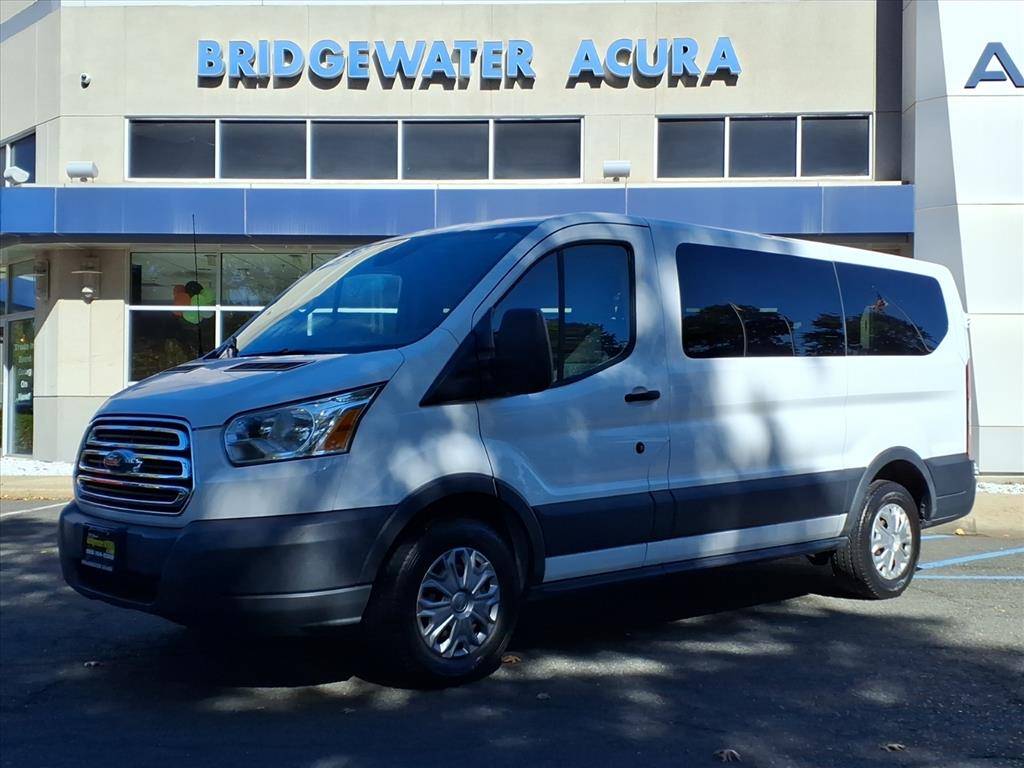 2015 Ford Transit Passenger Wagon T-150 XLT — Passenger Van — 22,233 mi — Bridgewater, NJ