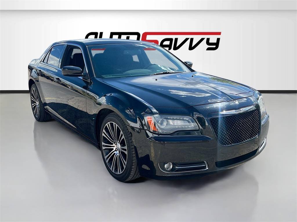 2012 Chrysler 300 S — Sedan — 117,193 mi — Santa Fe, NM