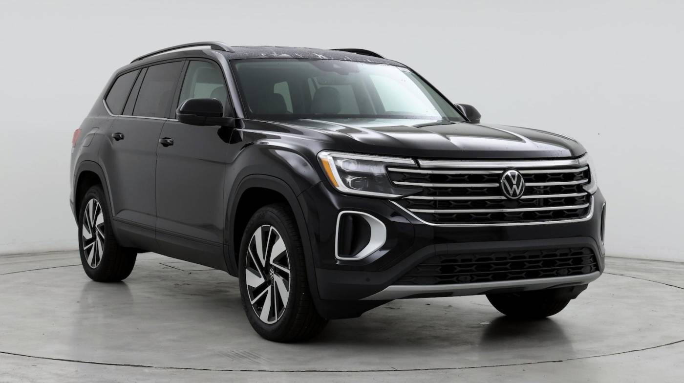 2024 Volkswagen Atlas SE with Technology — SUV — 1,229 mi — Royal Palm Beach, FL