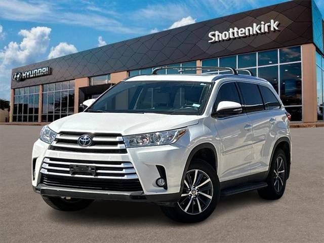 2019 Toyota Highlander XLE — SUV — 45,950 mi — Granbury, TX