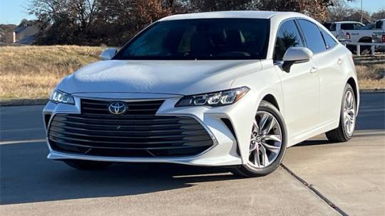 2022 Toyota Avalon XLE — Sedan — 33,500 mi — Granbury, TX