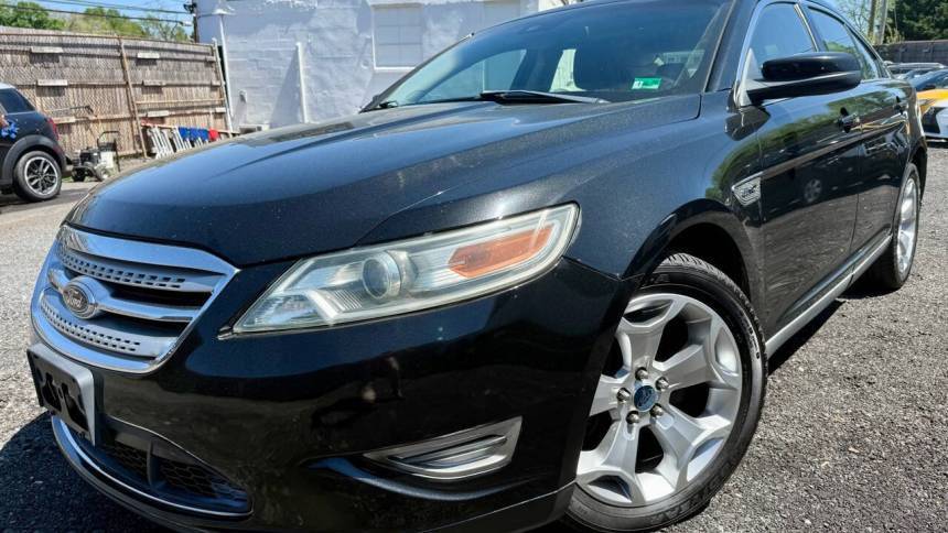 2011 Ford Taurus SHO