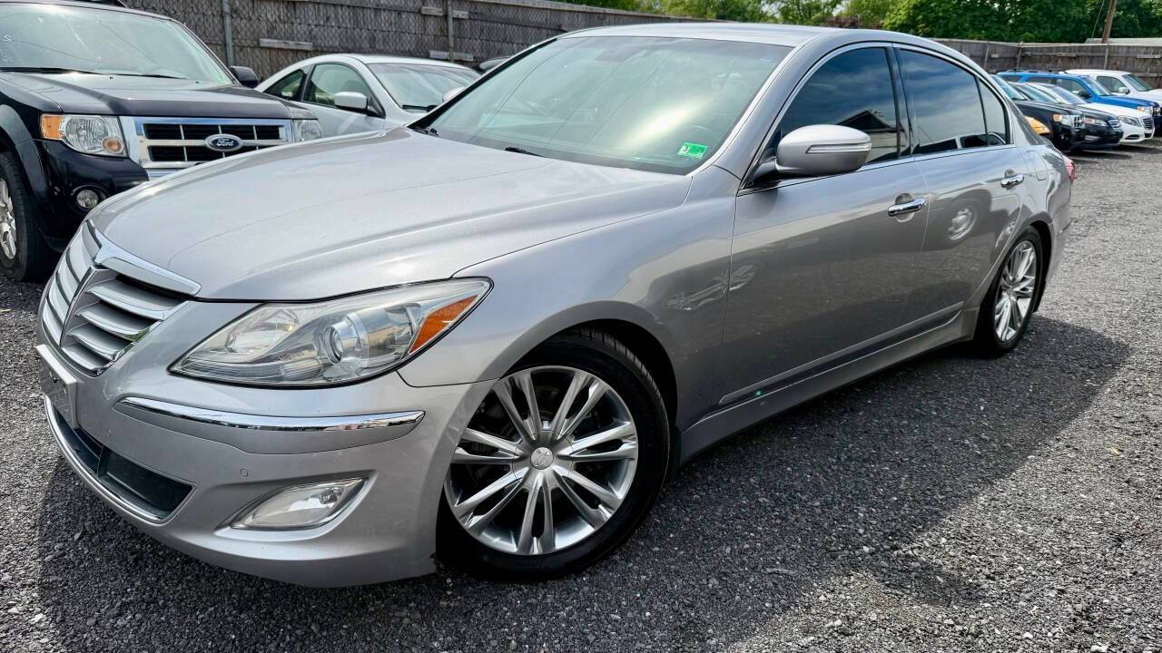 2012 Hyundai Genesis 3.8 — Sedan — 137,383 mi — Winchester, VA