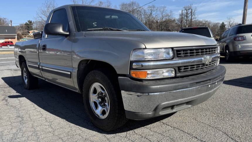 2002 Chevrolet Silverado 1500 Base — Pickup Truck — 144,758 mi — Winchester, VA