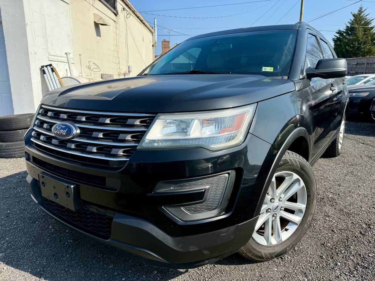2017 Ford Explorer Base — SUV — 114,848 mi — Winchester, VA