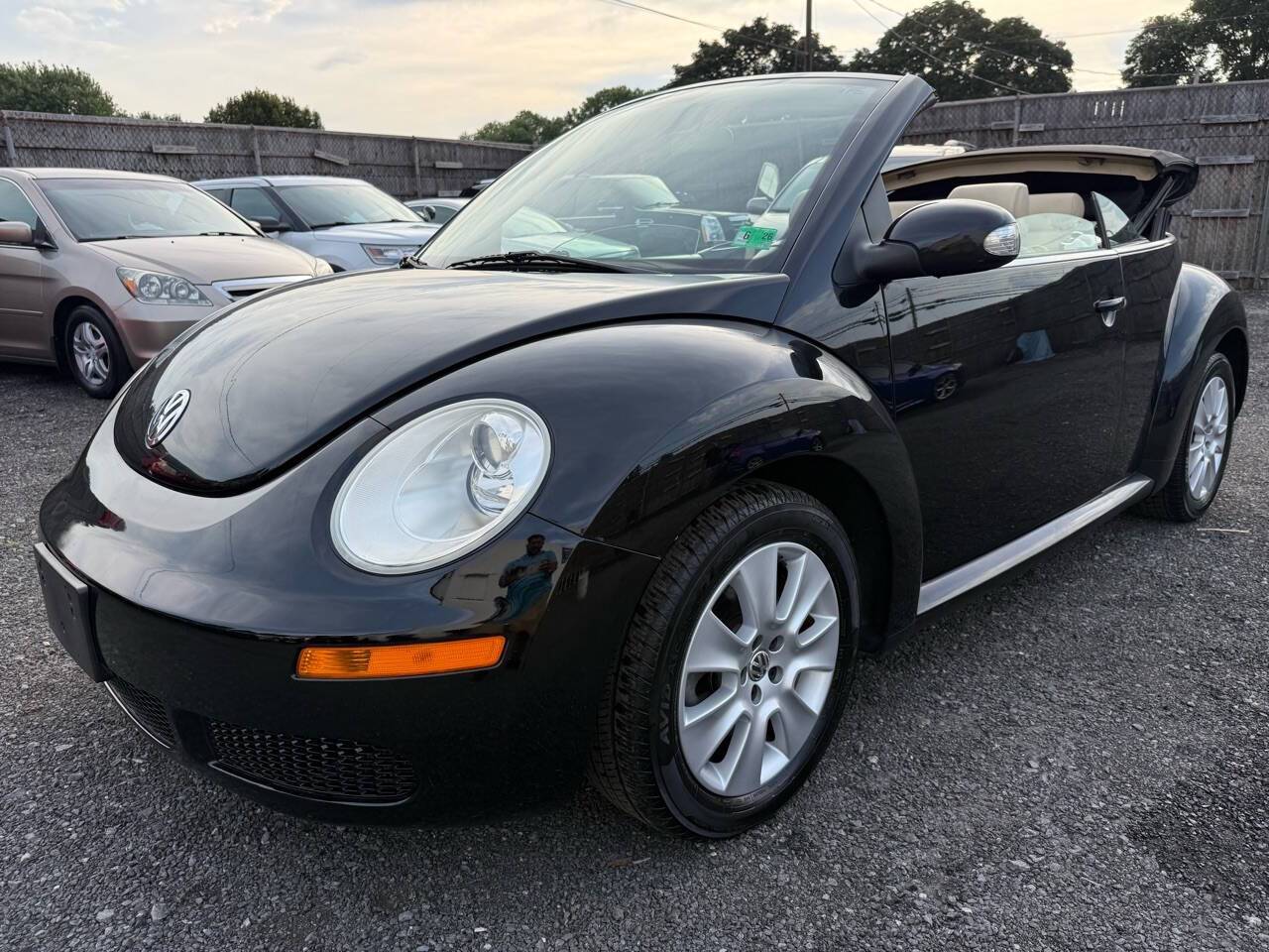 2008 Volkswagen New Beetle S — Convertible — 112,978 mi — Winchester, VA