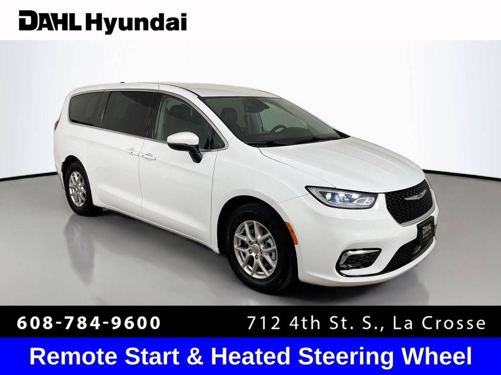 2023 Chrysler Pacifica Touring L — Minivan — 57,165 mi — La Crosse, WI