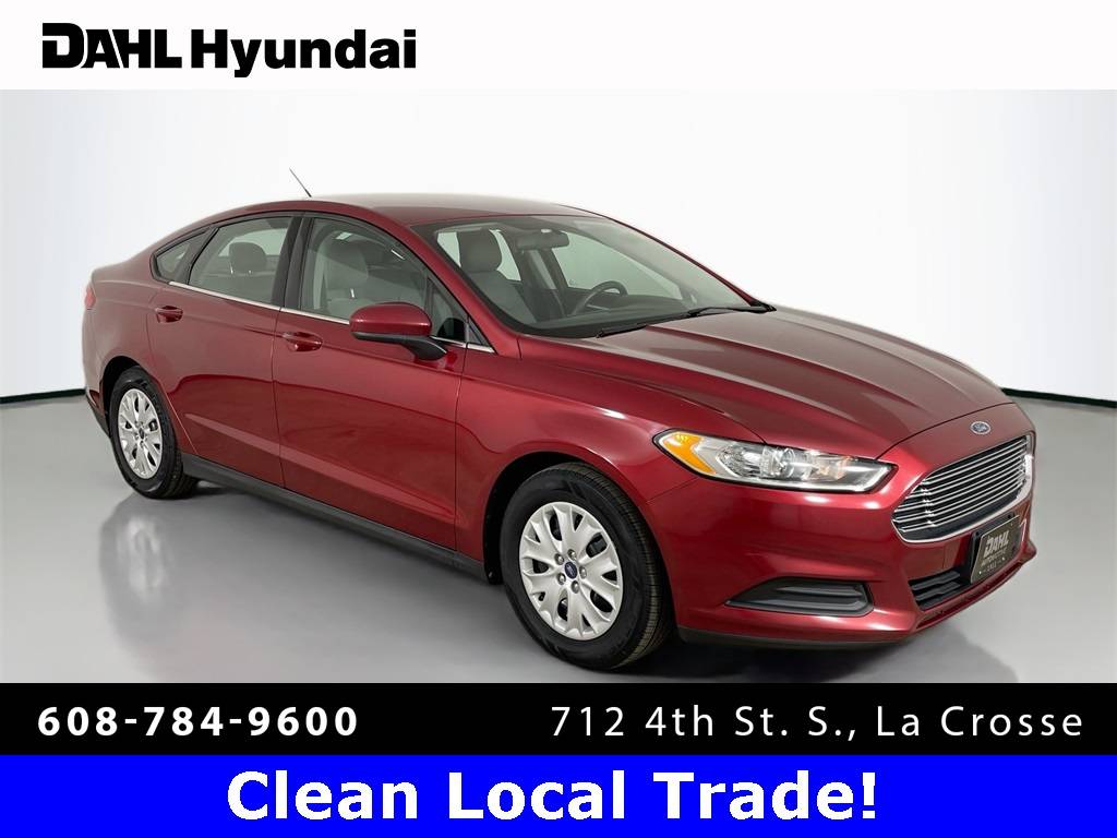 2013 Ford Fusion S — Sedan — 154,554 mi — La Crosse, WI